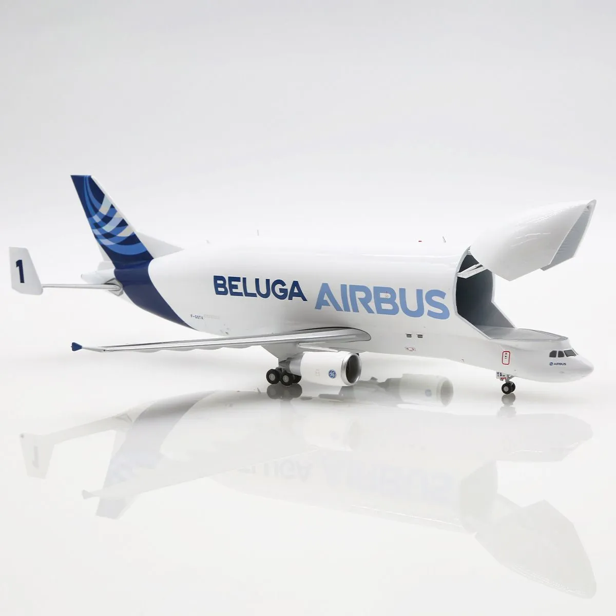 Airbus A300B4-600ST Beluga Die-Cast Model