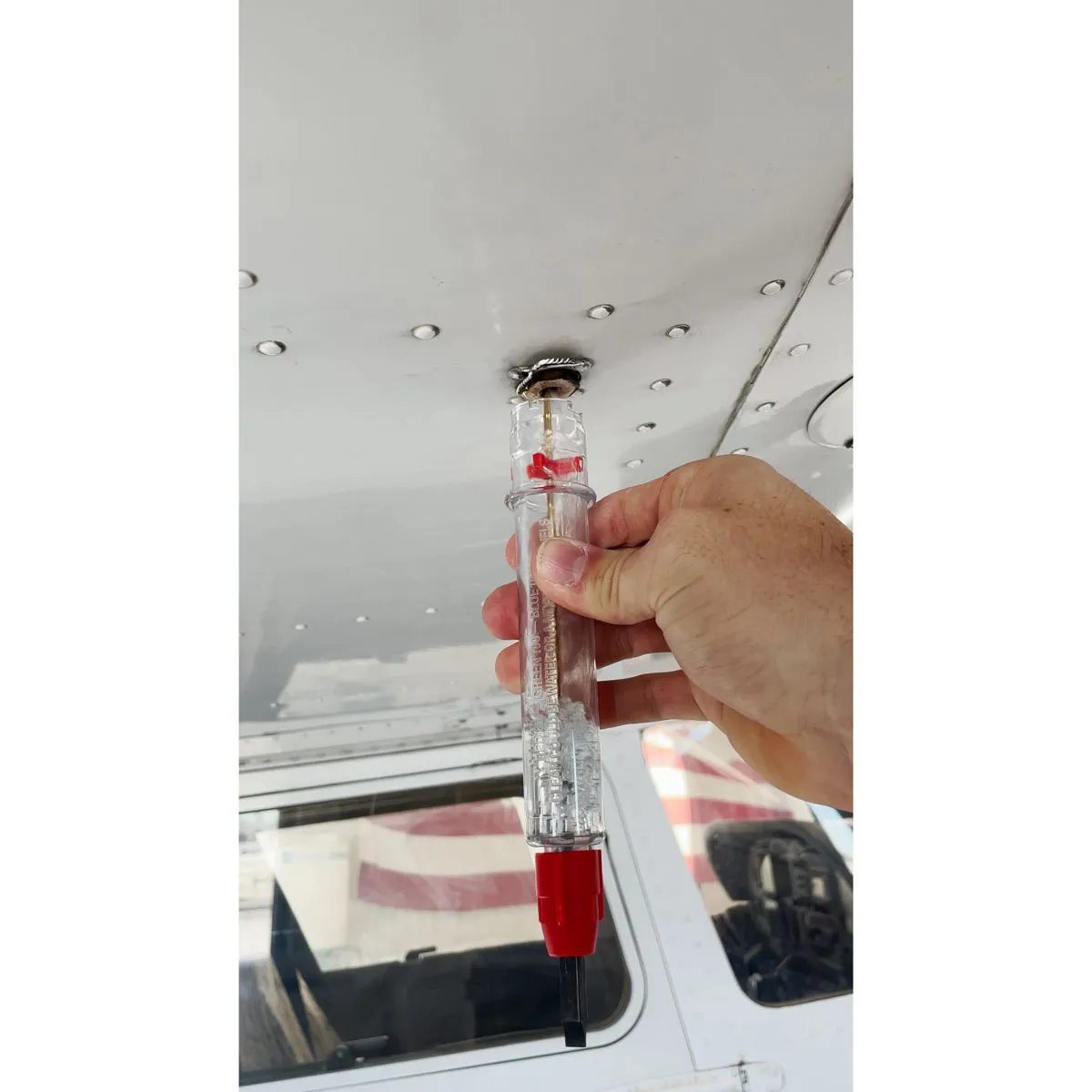 Sporty’s Fuel Tester\t