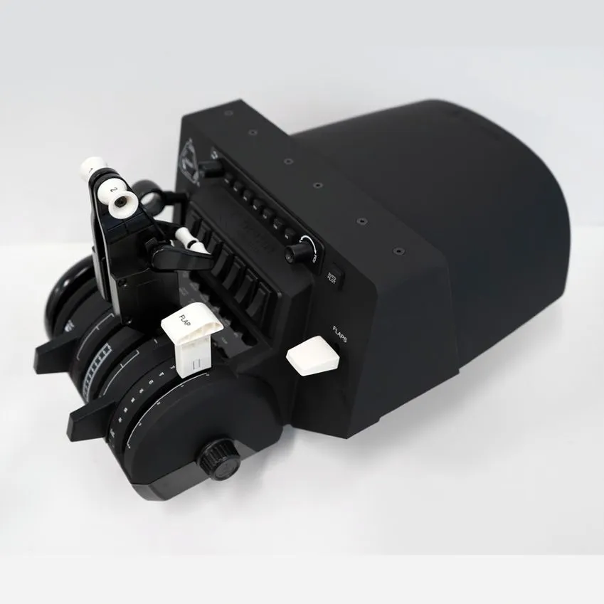 Honeycomb Bravo Throttle Quadrant \t