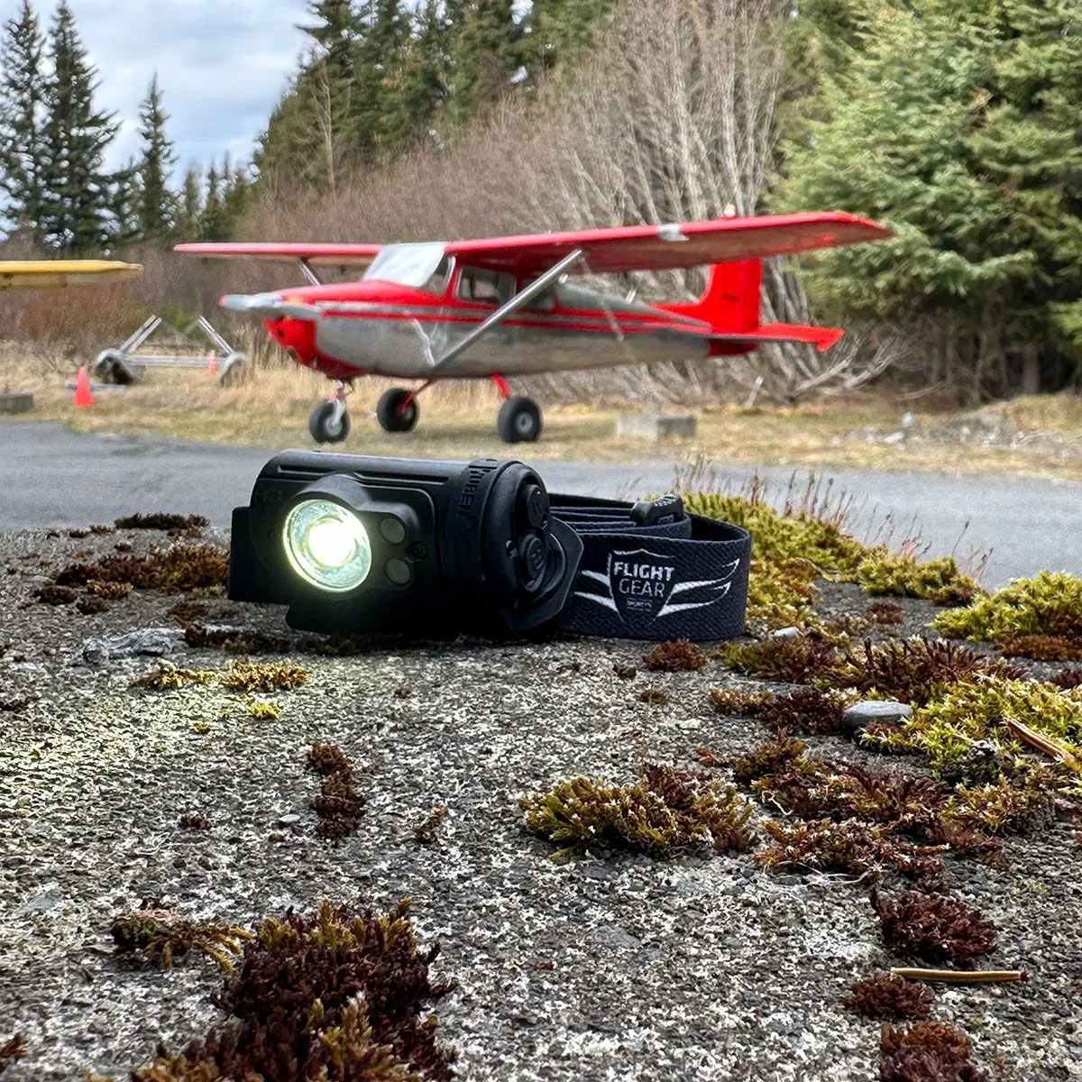Flight Gear Universal Aviator's Light\t