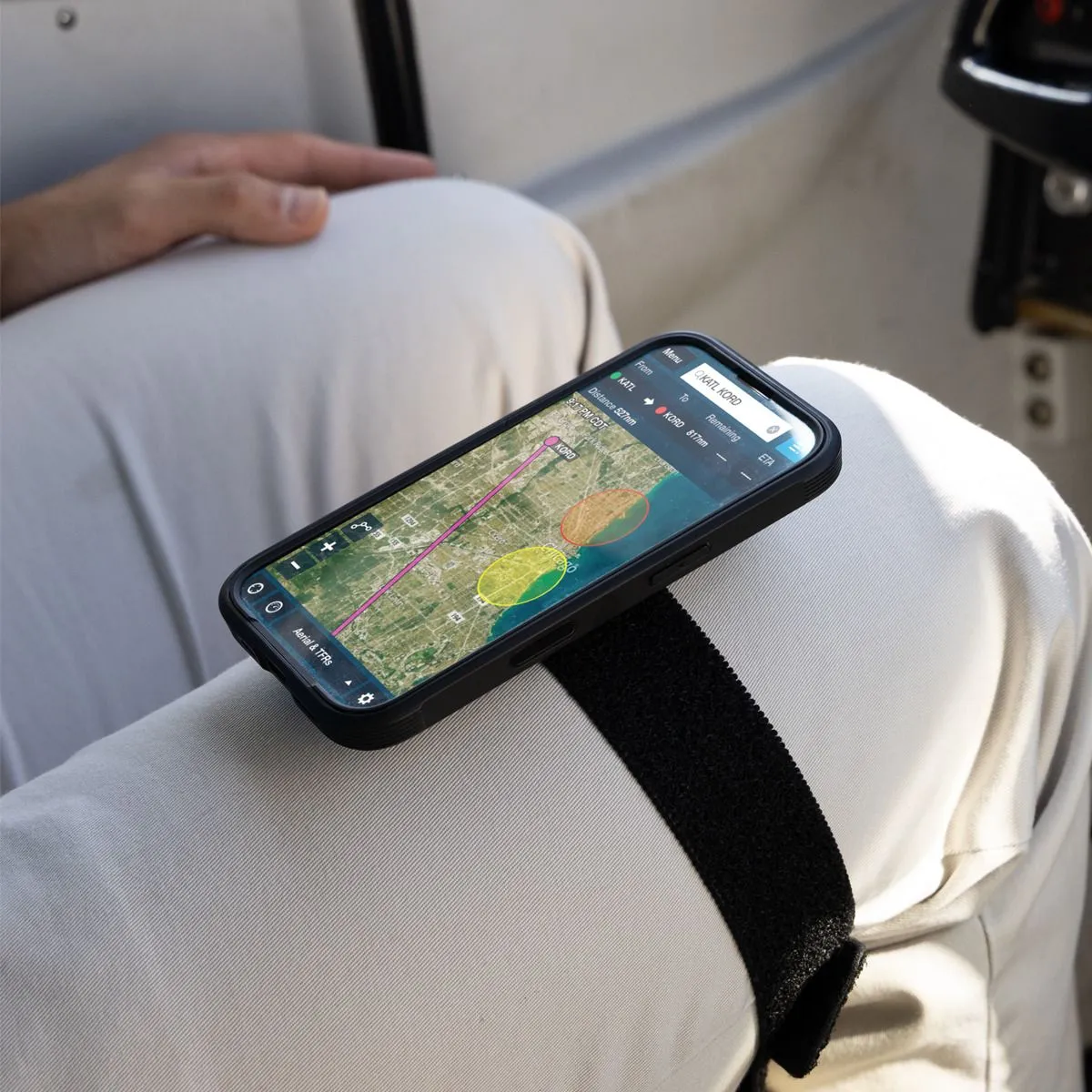 Magnetic Tablet and Phone Holder Kneeboard 6 Magnetic Tablet and Phone Holder Kneeboard