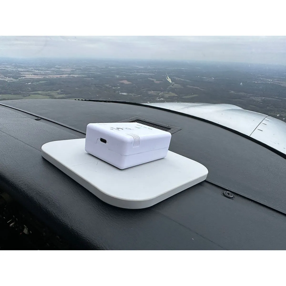 Sentry Dash Mount 9 Sentry Dash Mount