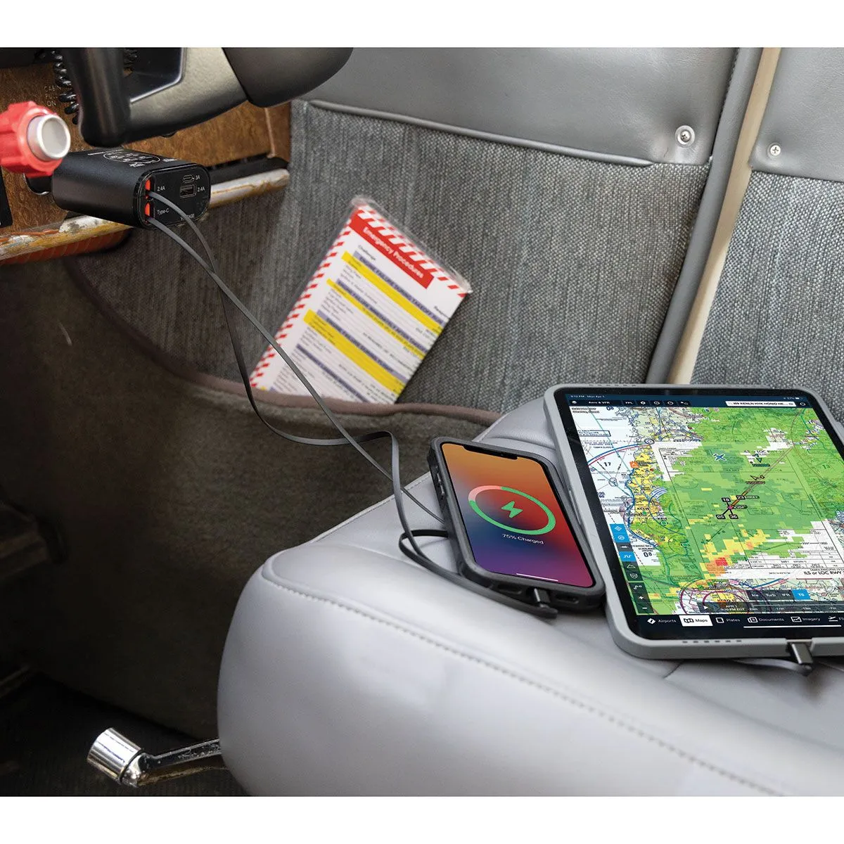 Flight Gear Retractable 12/24v charger with LED Screen 4 Flight Gear Retractable 12\/24v charger with LED Screen